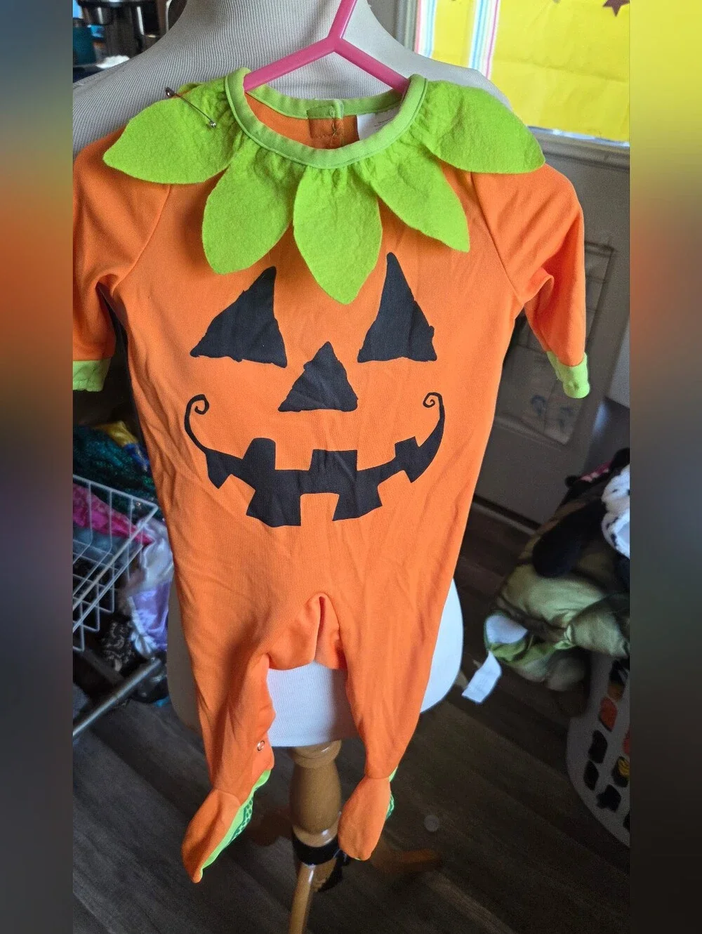 Kids Pumpkin Jack-O'-Lantern Costume - Orange & Green